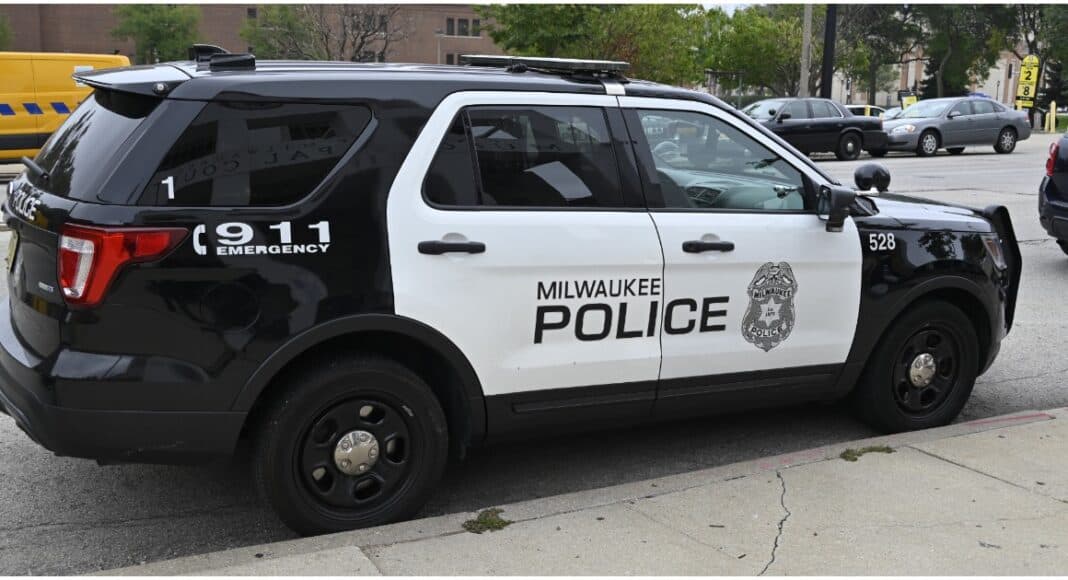 Milwaukee Police Detective Shot Downtown