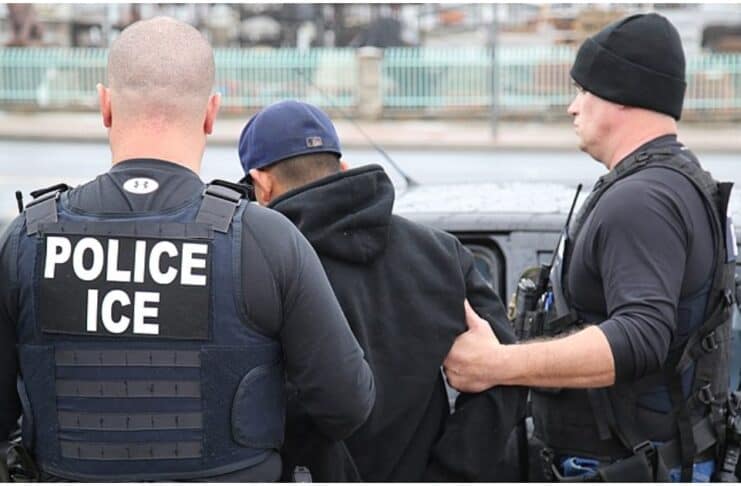 Illegal border crossings buses carrying migrants northern border illegal border crossers immigration parole illegal immigrant convicts biden’s immigration policies