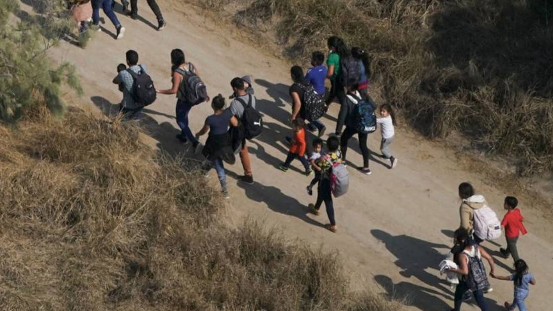 Migrant Students Abbott's Defense of the Border
