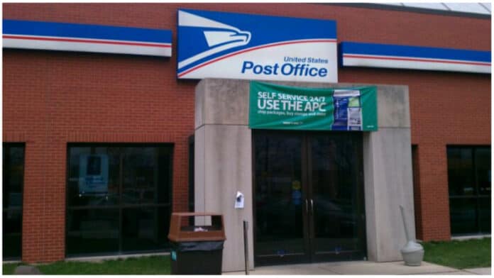 milwaukee postal worker shot killed