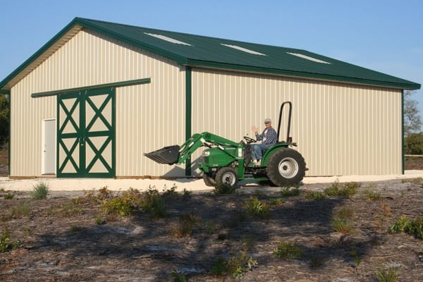 Allenton WI Homes with Storage Buildings & Pole Barns For Sale