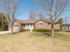 406 Eilbes Ave, Beaver Dam, Wisconsin For Sale