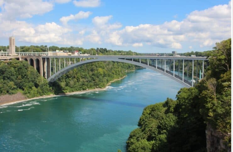 Niagara Falls Rainbow Bridge