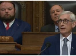 Evers Vetoes Legislative Maps evers redistricting