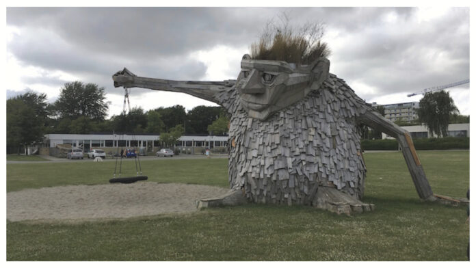 wauwatosa troll