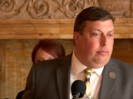 Republican Legislators Tout Deal to Eliminate Tax on Tips, Overtime, Give Taxpayers Back Their Own Money NOW mark born