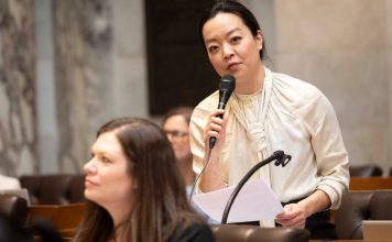 Francesca Hong Belongs to DSA Group That Wants to Abolish the Presidency, Supreme Court and Capitalism – and Draft New Constitution